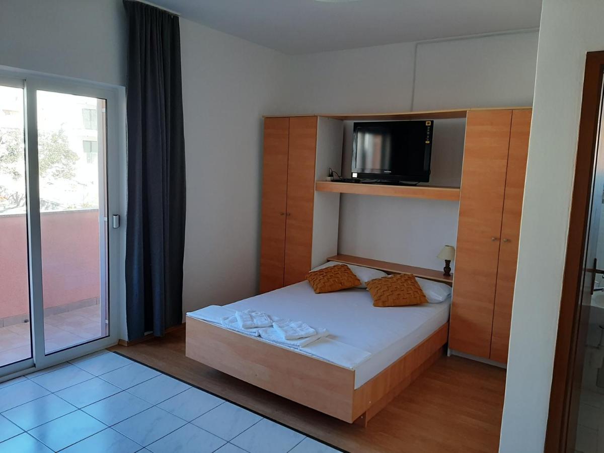 Apartments Ljulj Trogir Kültér fotó
